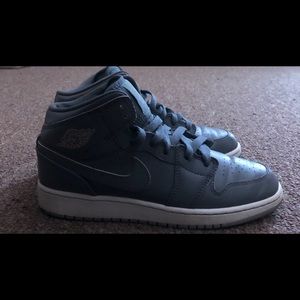 Cool Grey Air Jordan 1 mids
